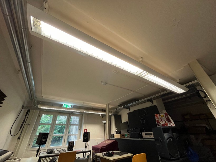 Raum 016E Studio, vor der Maßnahme