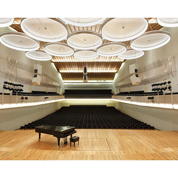 Jungstudierende konzertieren mit der Sinfonietta der UdK Berlin