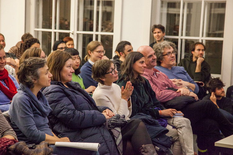 Prof. Alva Noë: bodies and emotions/ the puzzle of puzzles. 09.11.2017 (Ulrike Sowodniok, Prof. Kora Kimpel, Dr. Marie Luise Angerer)