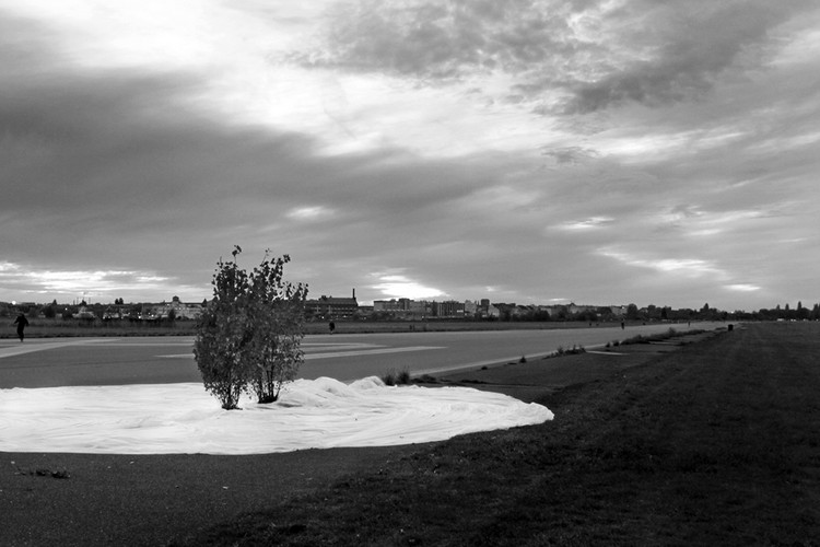 Intervention Tempelhofer Feld