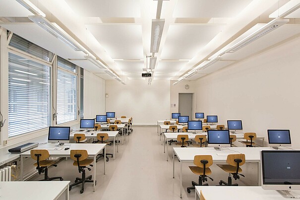 [Translate to English:]