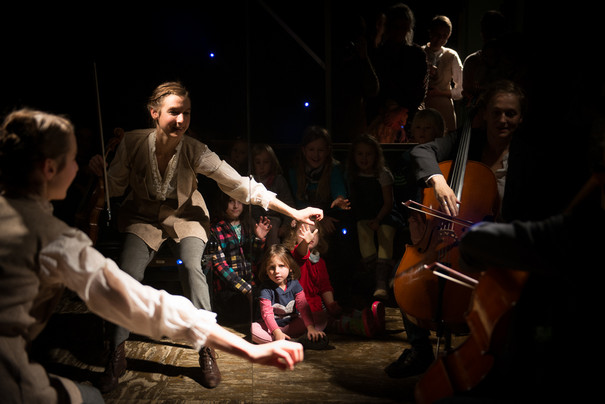 Performance with instruments and children.