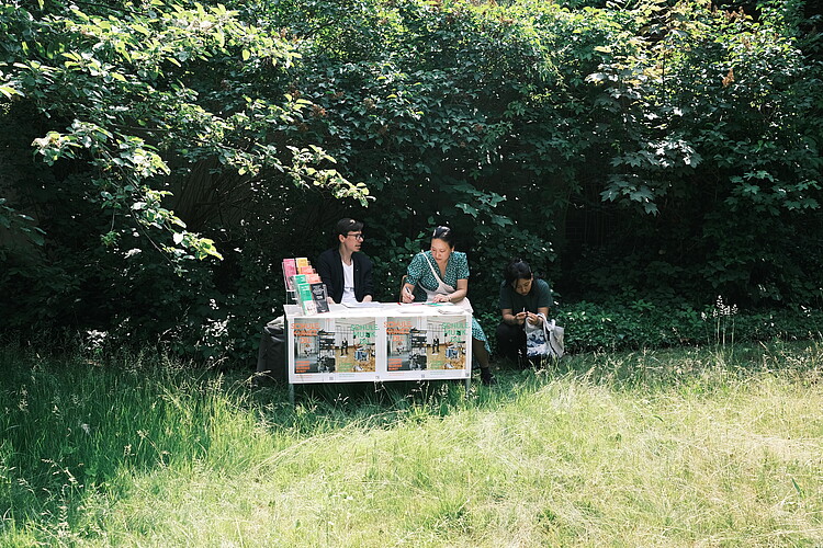 zfkl-Stand im Garten