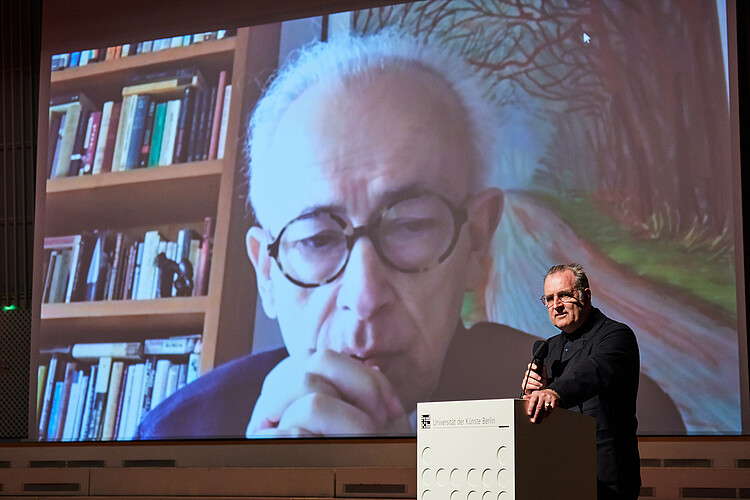 Keynote "Feeling and Consciousness: The Hidden Bond" von António Damásio