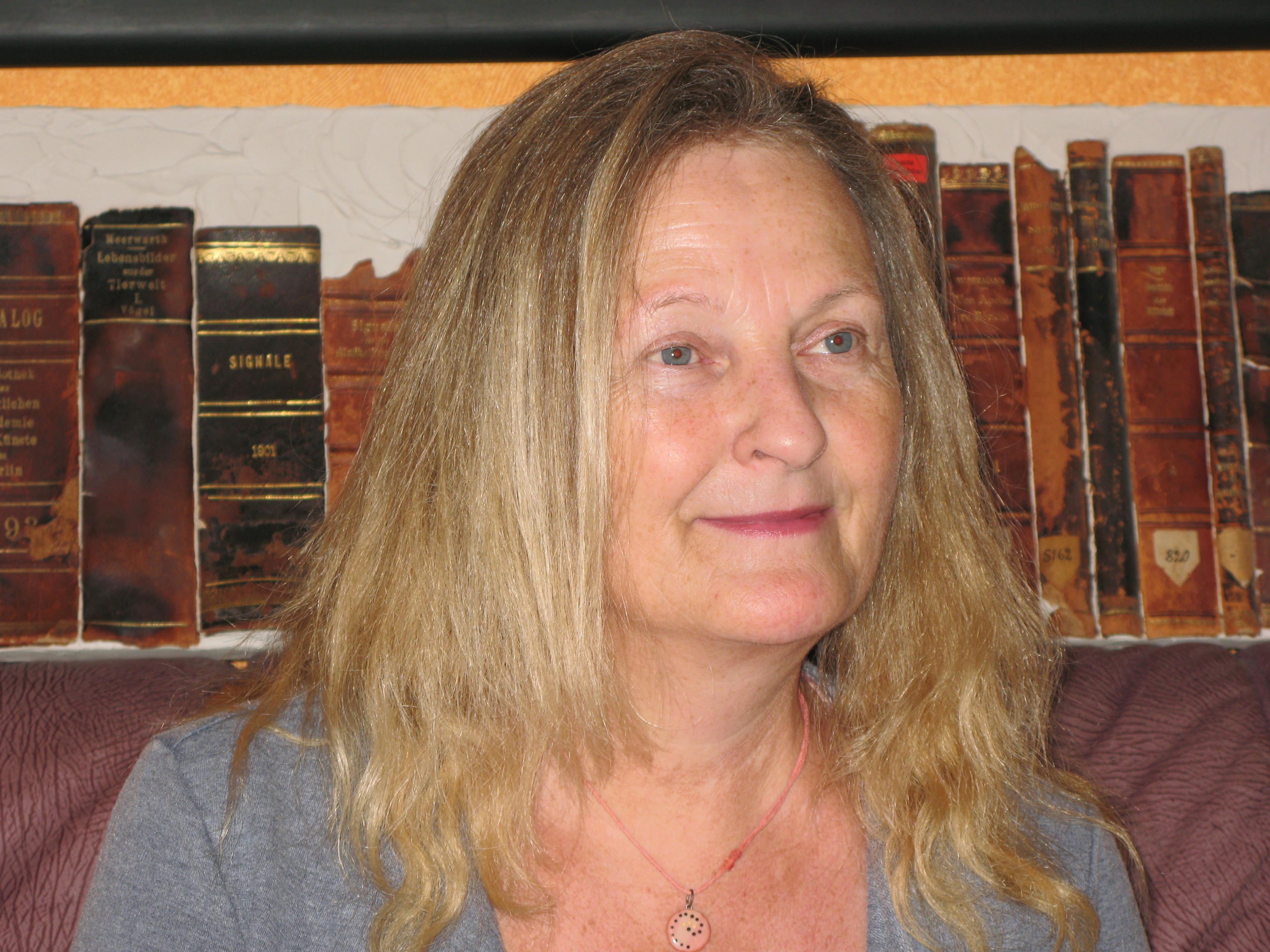 Eshaklari bilan ayollarning surati tarqaldi