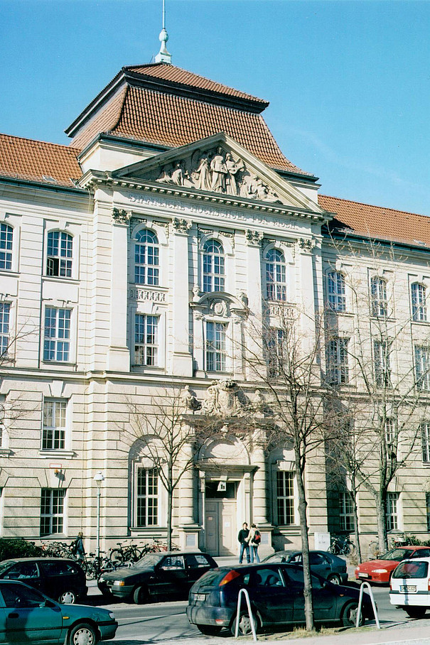 Standorte Der Udk Berlin Universitat Der Kunste Berlin