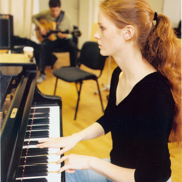 Ein Klavier.