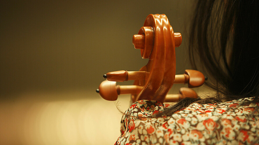 Oberes Ende eines Cello oder Basses